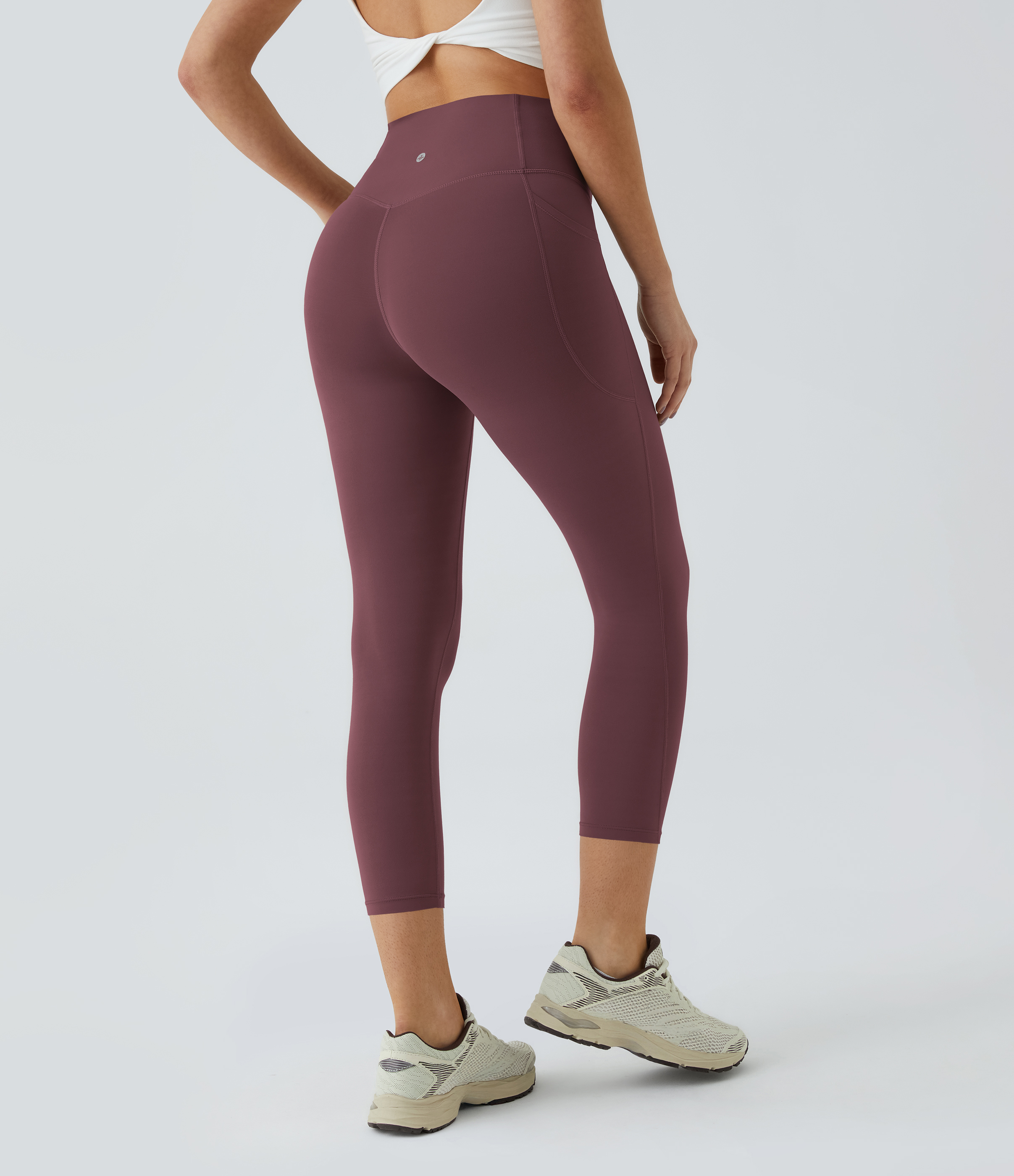 UltraSculpt™ SoCinched High Waisted Tummy Control Pocket Shaping Training Capri Leggings  - Evening Red