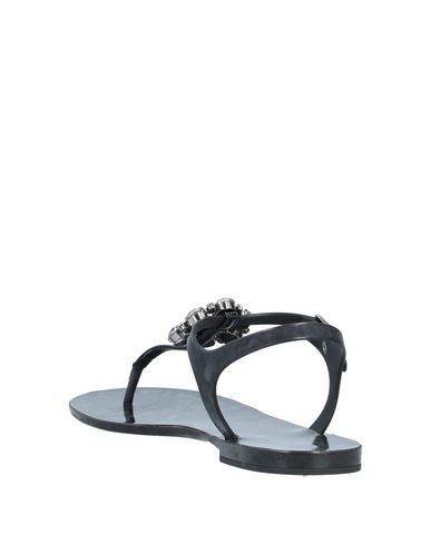 Woman Toe strap sandals Black