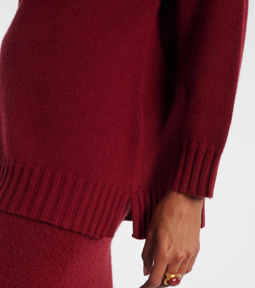 Cashmere turtleneck sweater