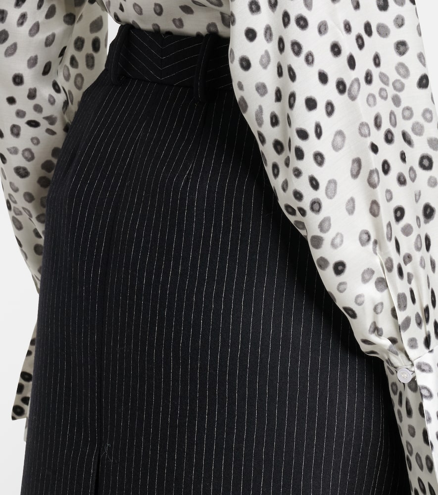 Pinstriped wool-blend pencil skirt