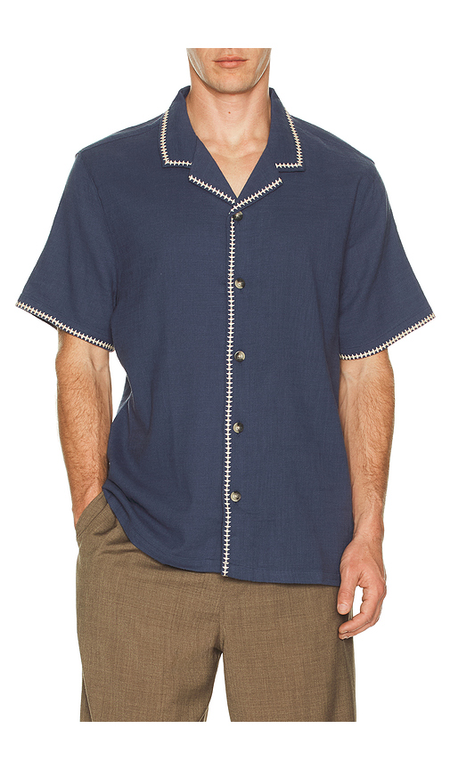 Marine Layer Embroidered Resort Shirt in Blue. L. Also in M, S, XL/1X