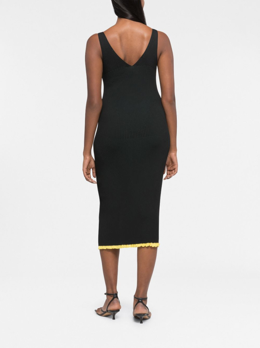 Black V-neck short dress