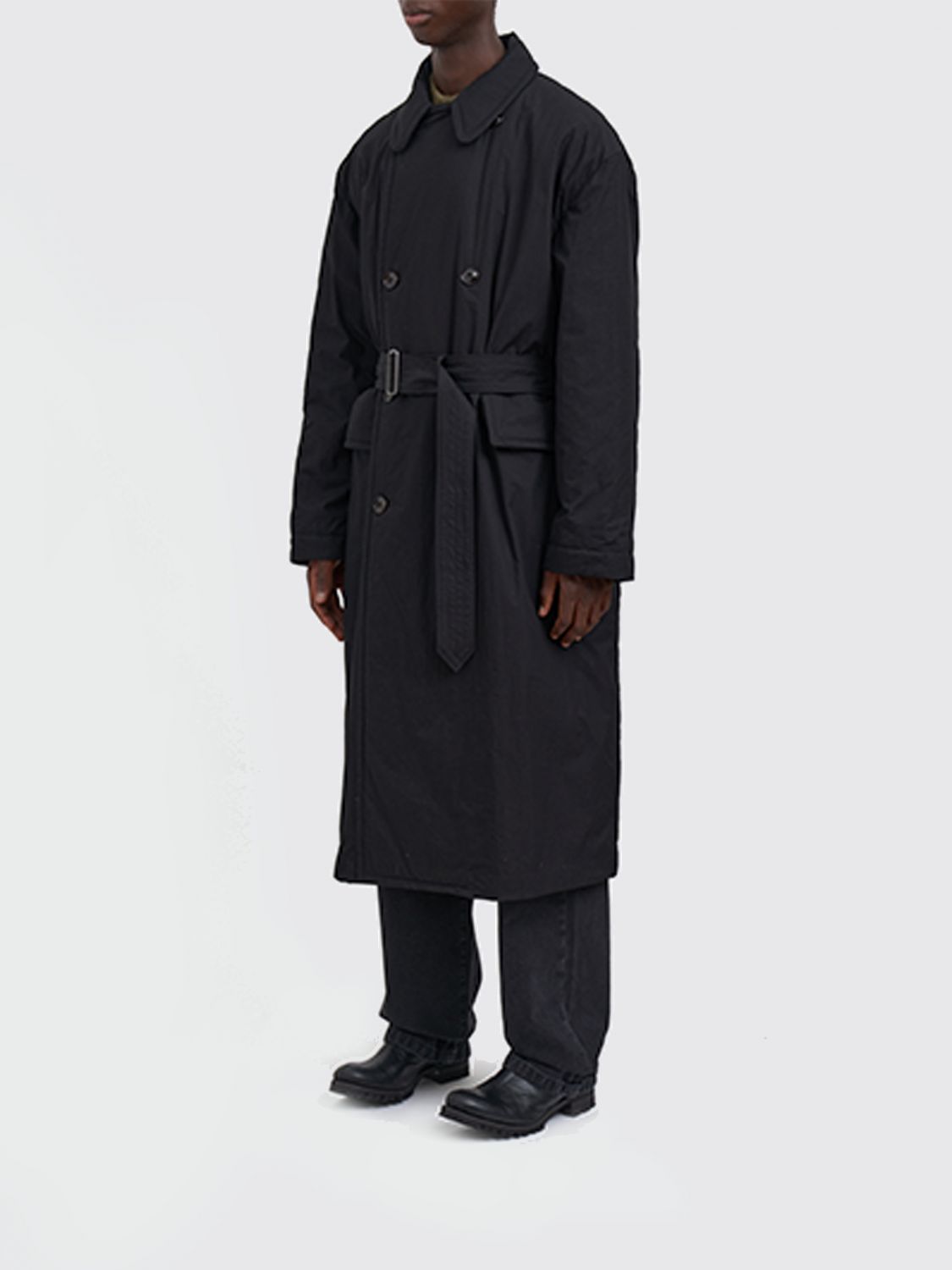 Coat Men color Black