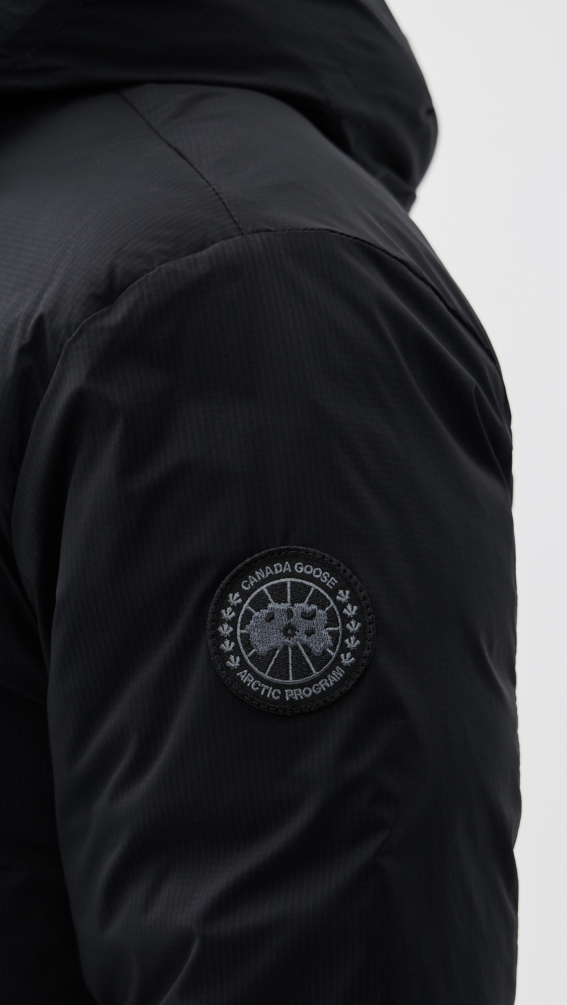 Lodge Black Disc Hooded Jacket Black