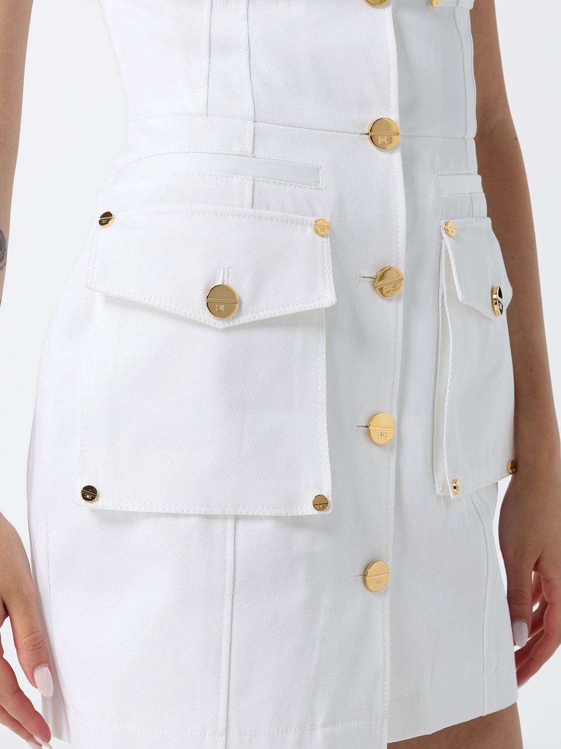 Dress Woman color White