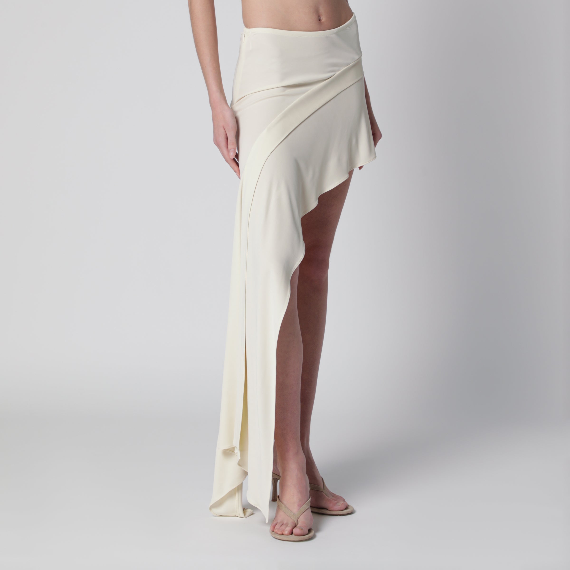 White mini skirt with side train