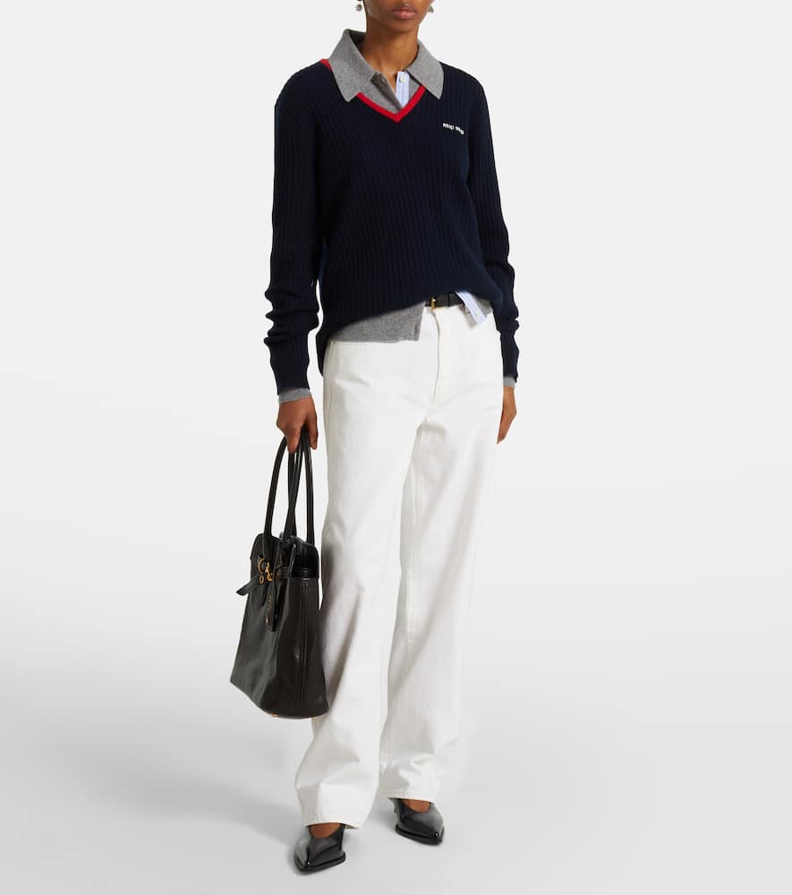 Low Slung barrel-leg jeans