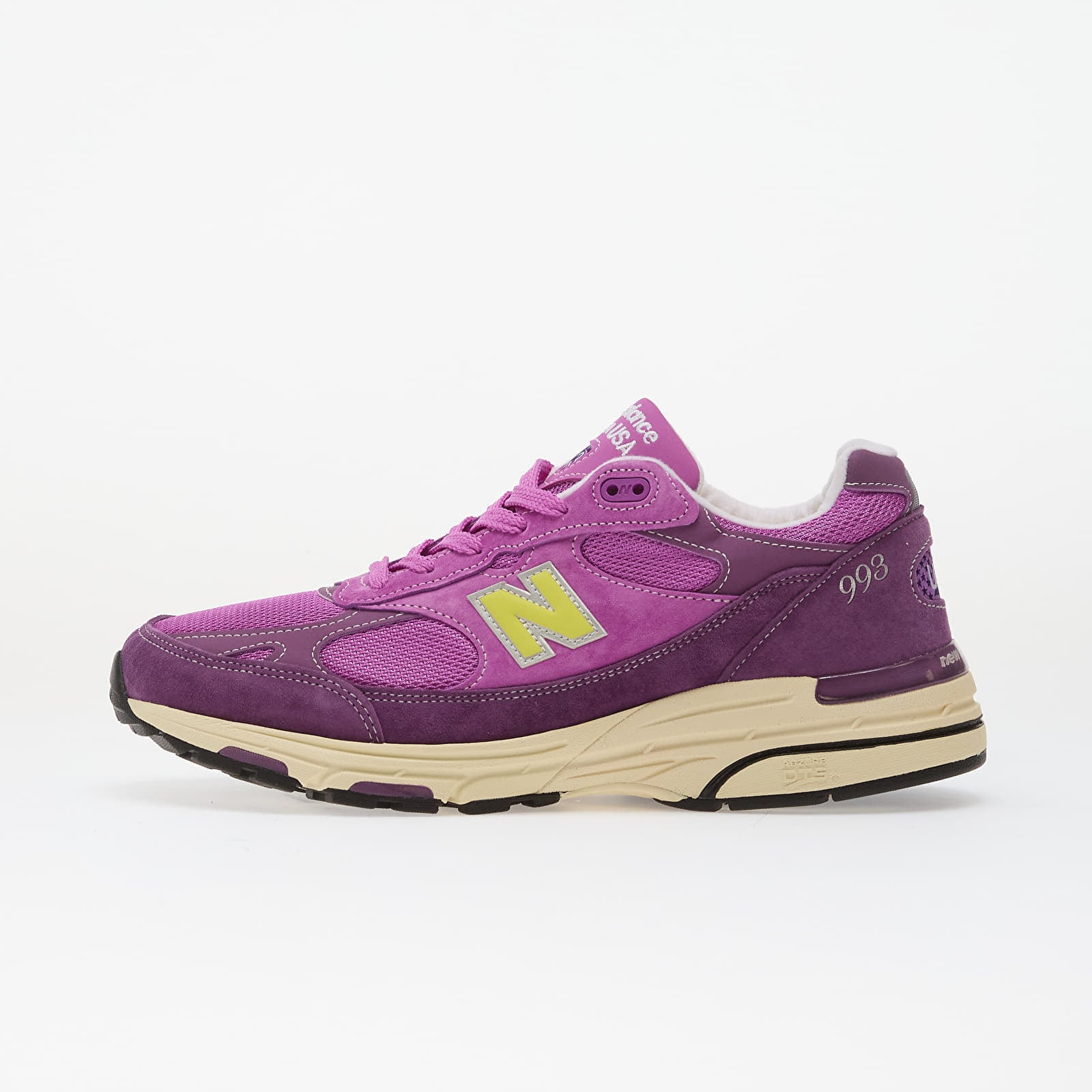 U9934JA Made in USA Sneaker in Passion Fruit