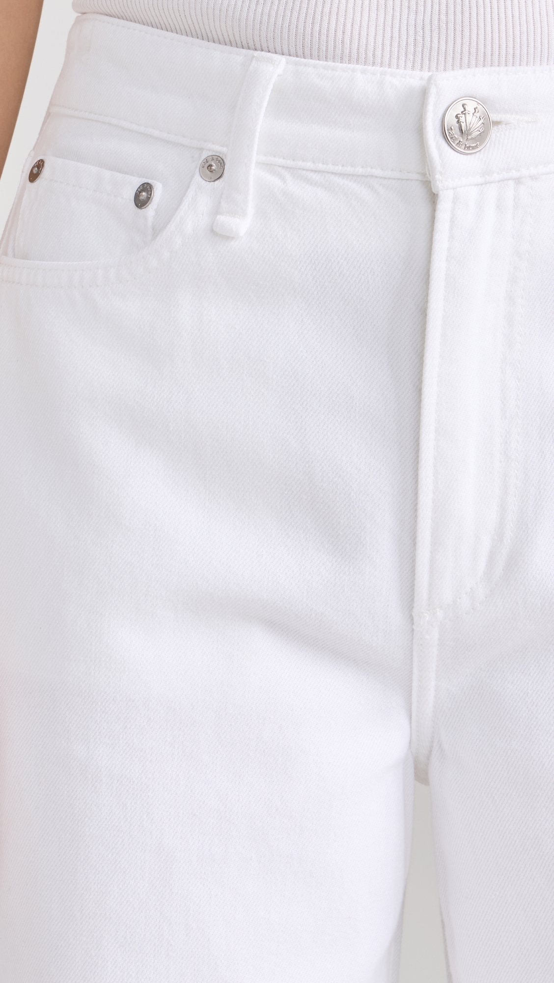 Featherweight Logan Jeans optic whit