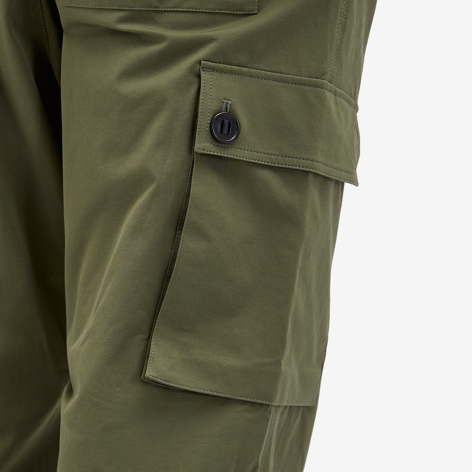 Men's Elastic Waist Cargo Pants in Green
