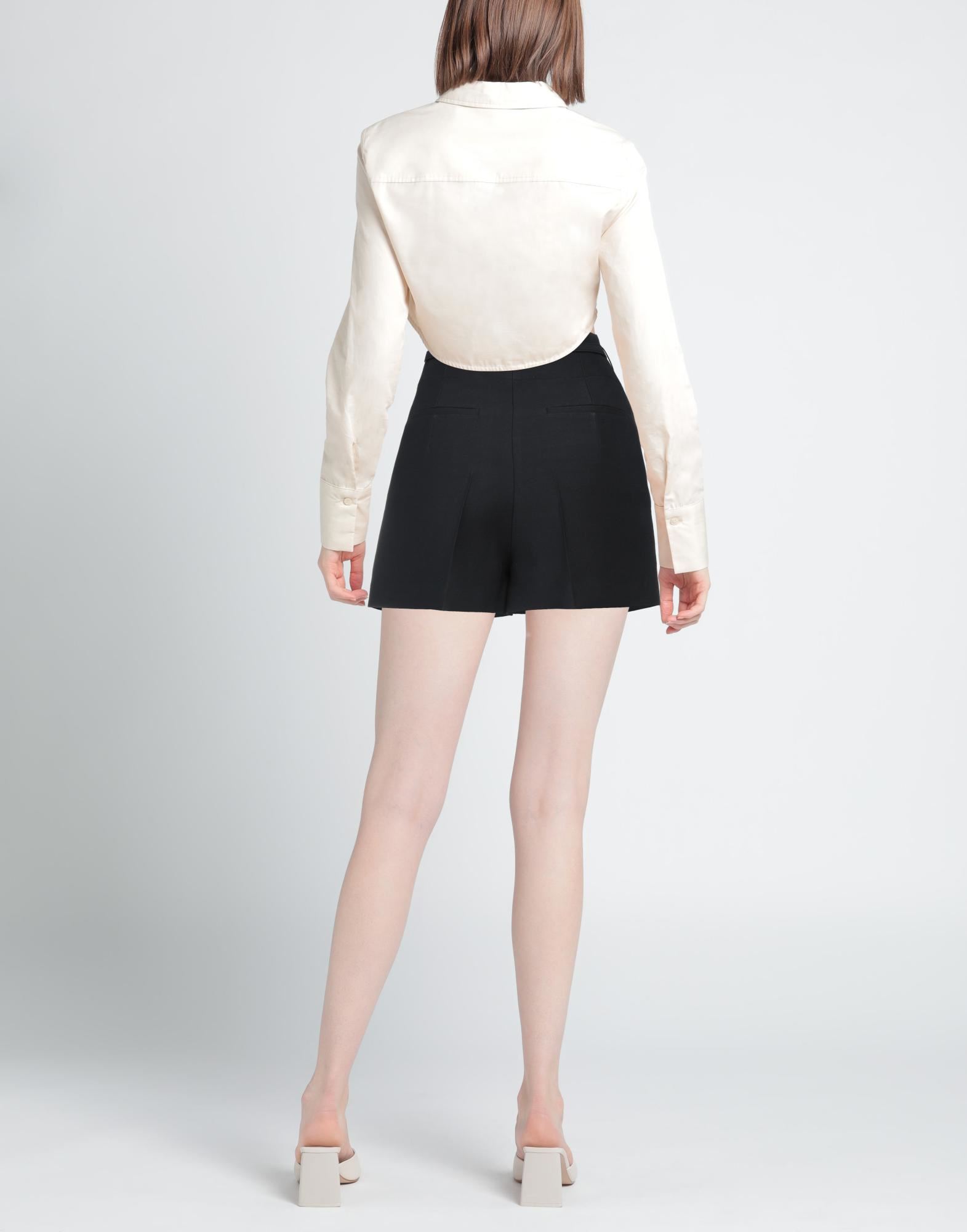 Shorts & Bermuda Shorts 