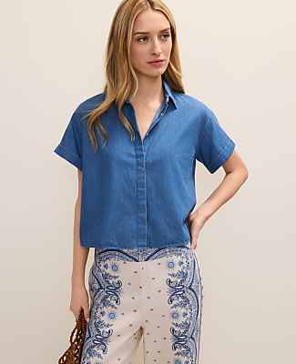 Ann Taylor Weekend Chambray Button Down Shirt