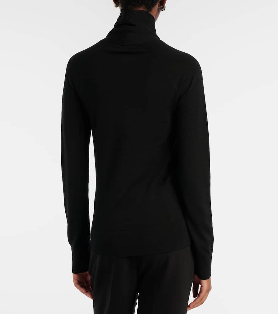 Wool sweater