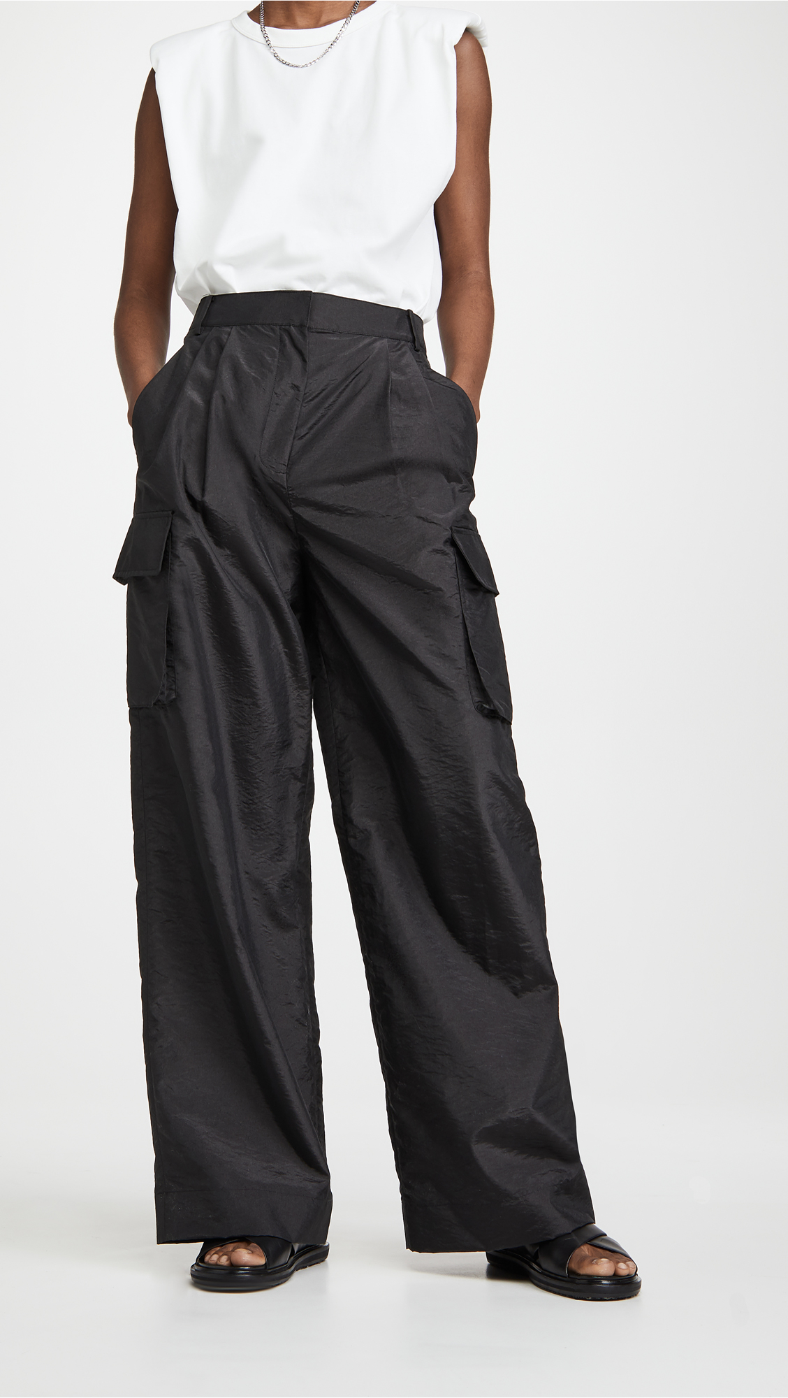 Crispy Nylon Pleated Cargo Pant