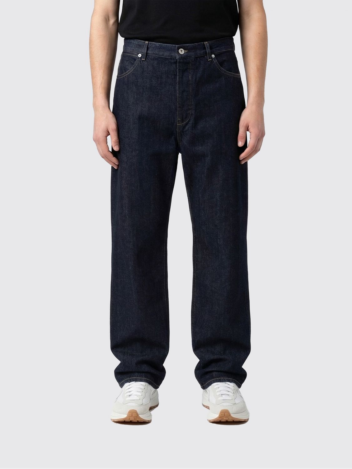 Straight Leg Jeans Magnet