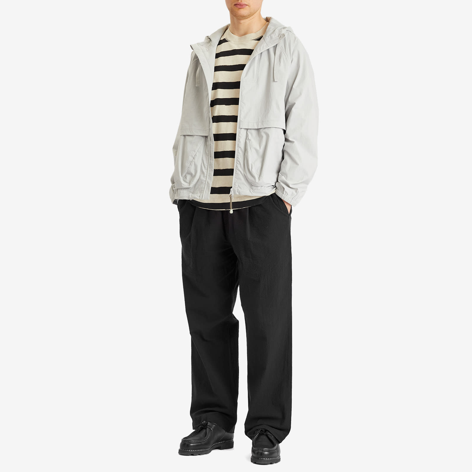 Folk Men's Elasticated Wide Fit Trouser in Black Seersucker