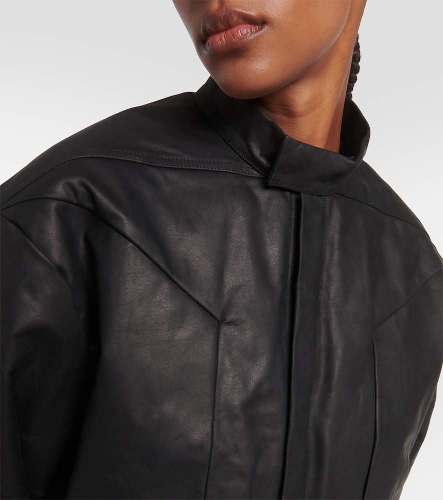 Cropped leather jacket