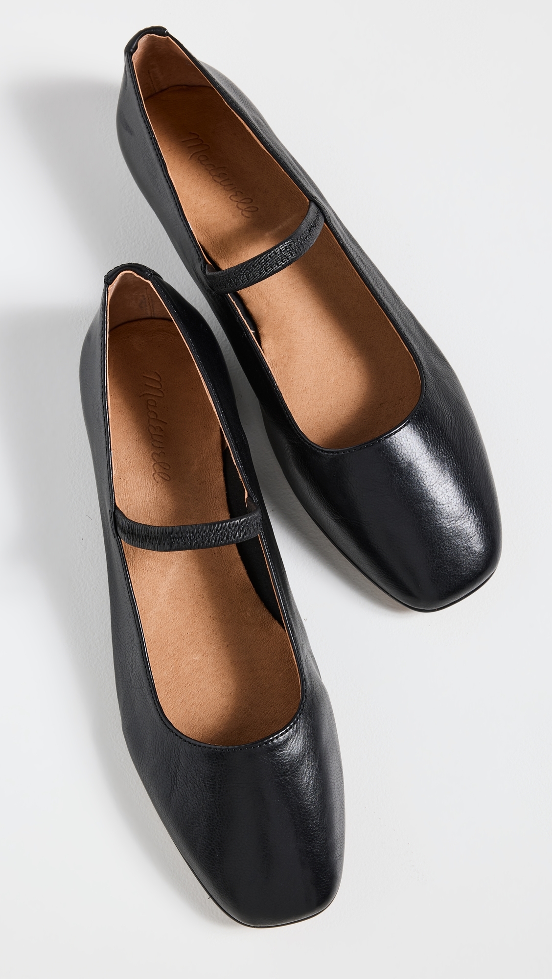 The Greta Ballet Flat True Black