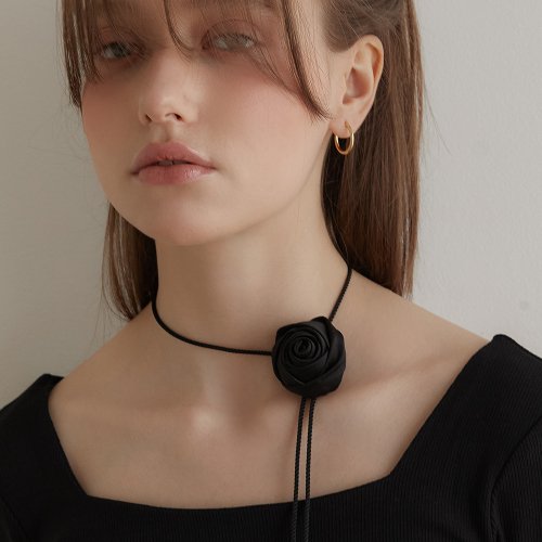 Glory Rosette Loop Tie NZ2121