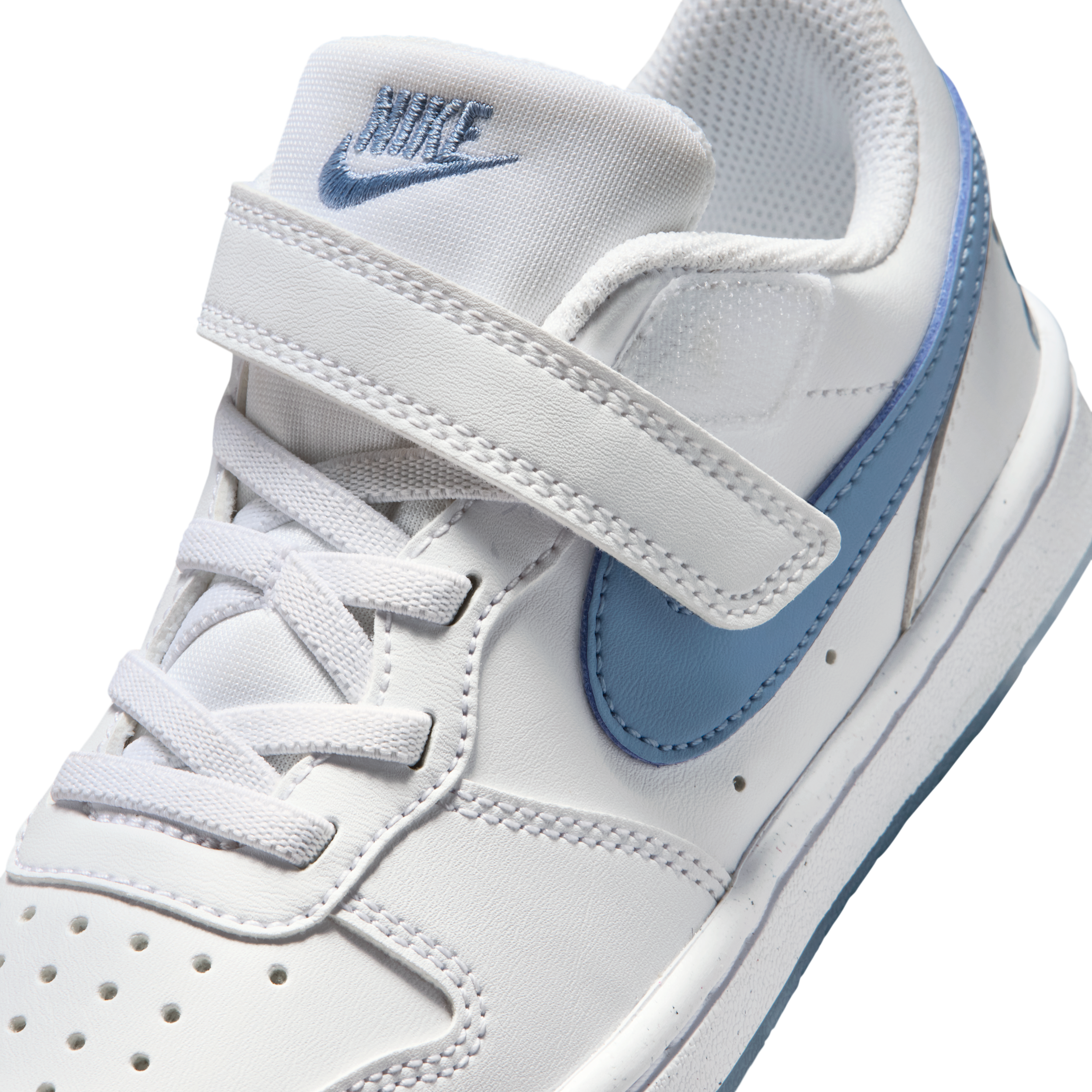 Court Borough Low Younger Kids' Shoes