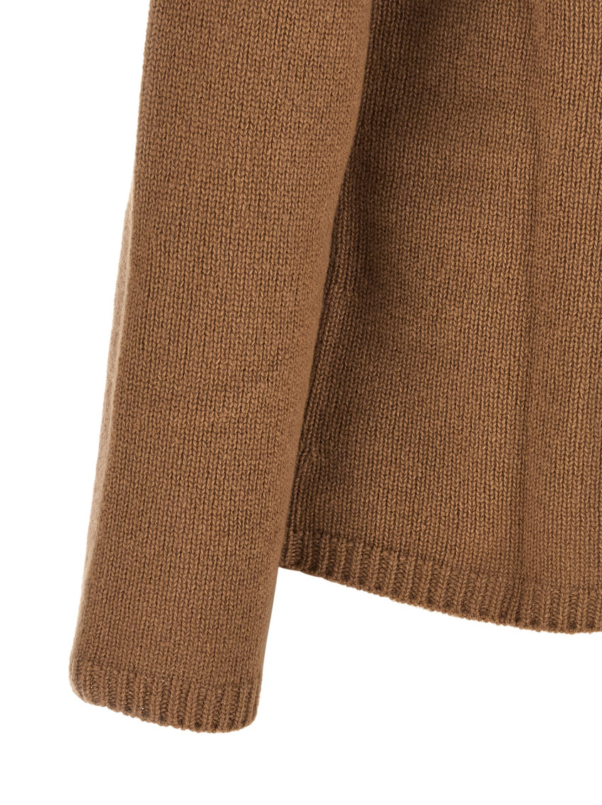 Brown Knitted Round Neck Sweater