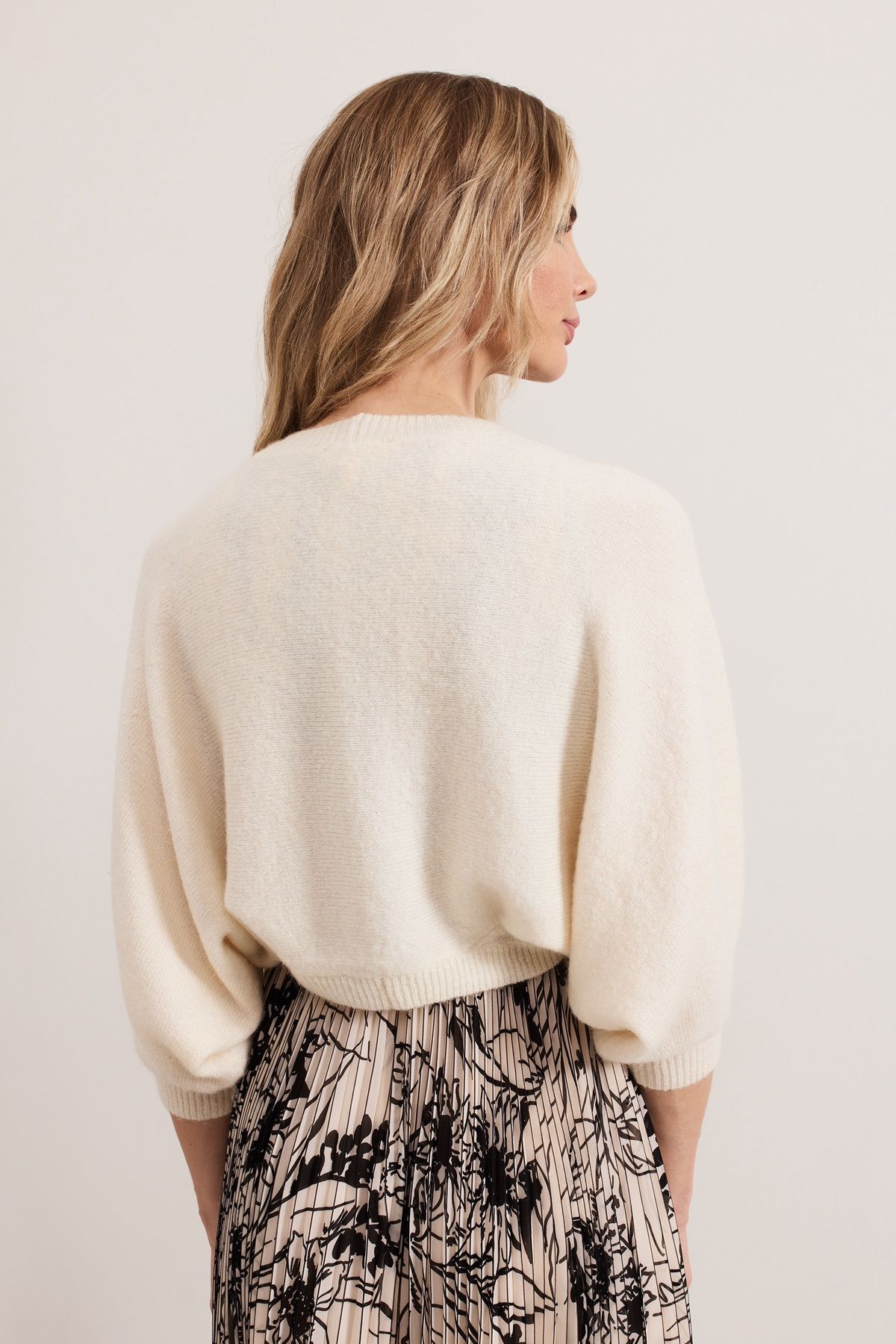 Phase Eight Women's Leanne Knitted Shrug in Warm White | : Large