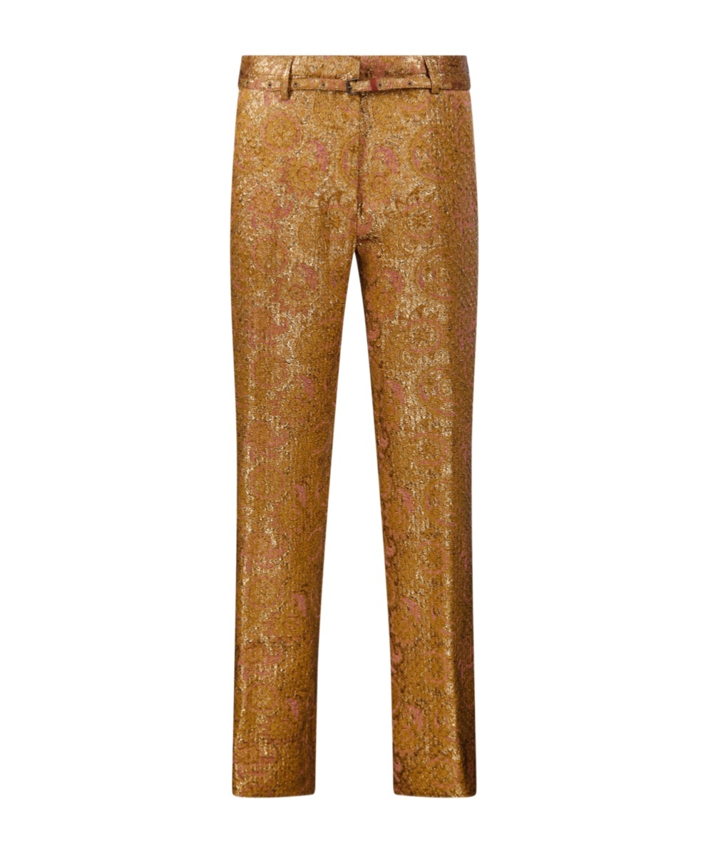 Casual pants with belt loops