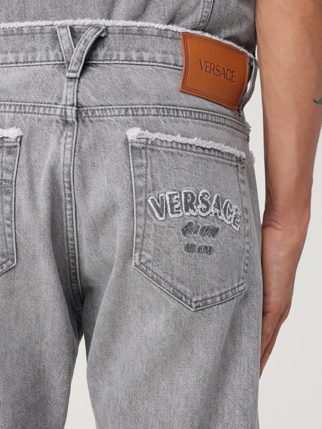 Frayed straight-leg jeans - Grey