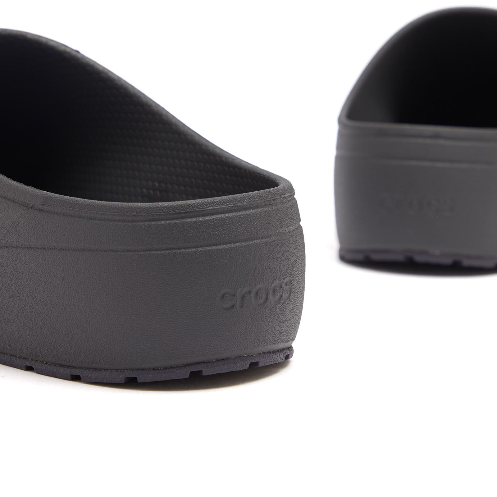 Classic Energy Clog in Black Sand