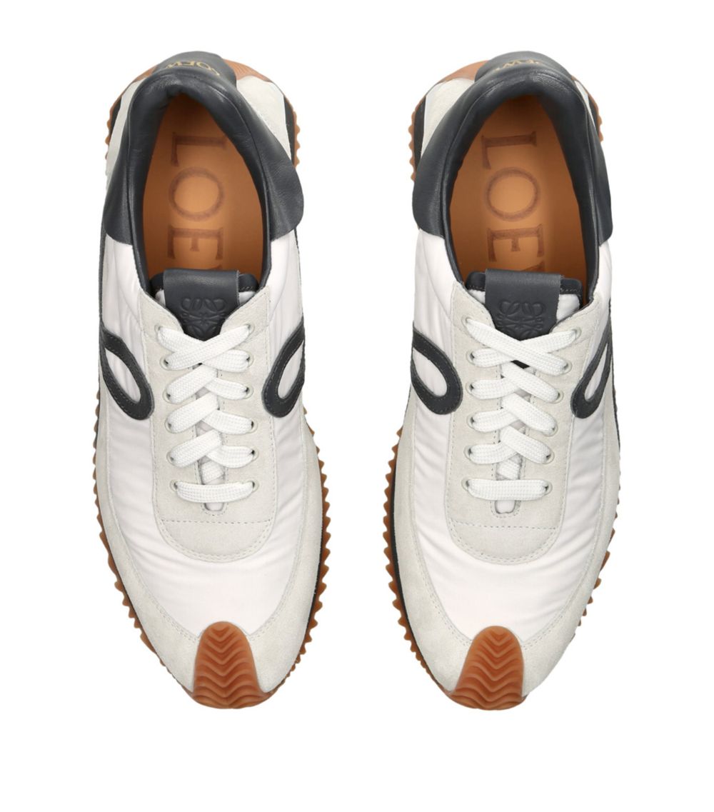 Flow Runner Sneakers