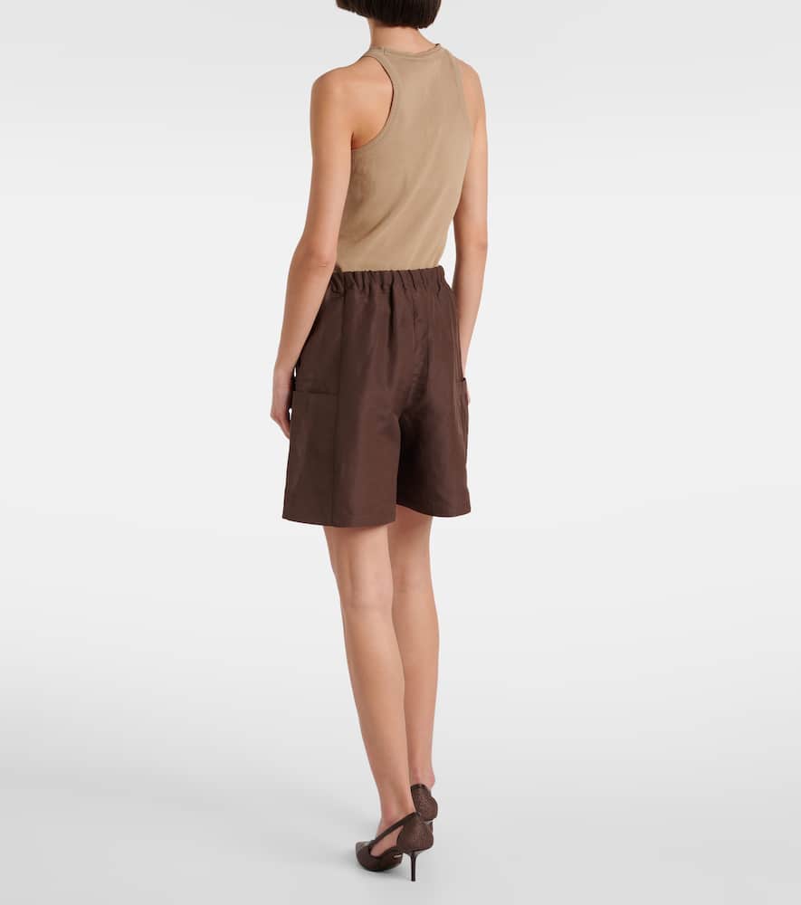 Quebec linen and silk shorts