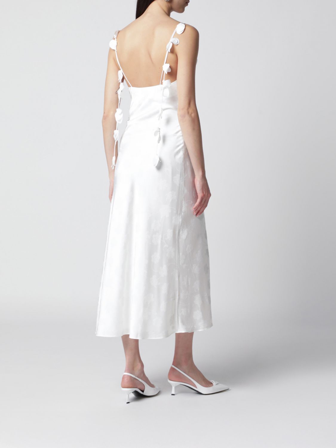 Dress Woman color White