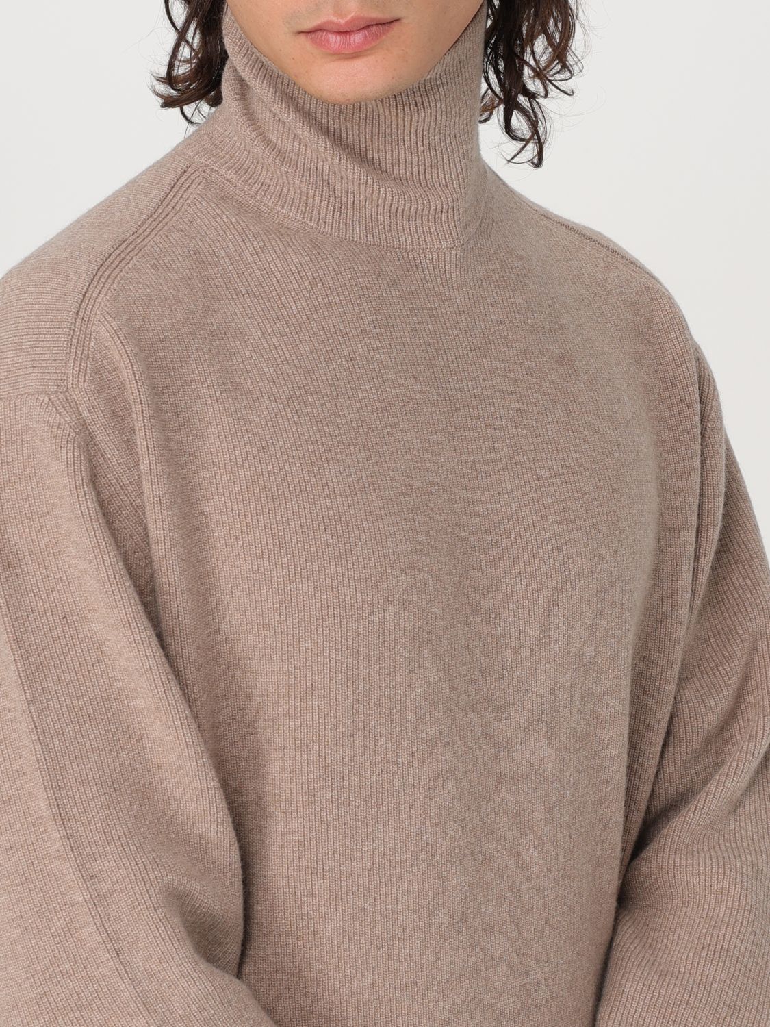 High-neck jumper - Grey