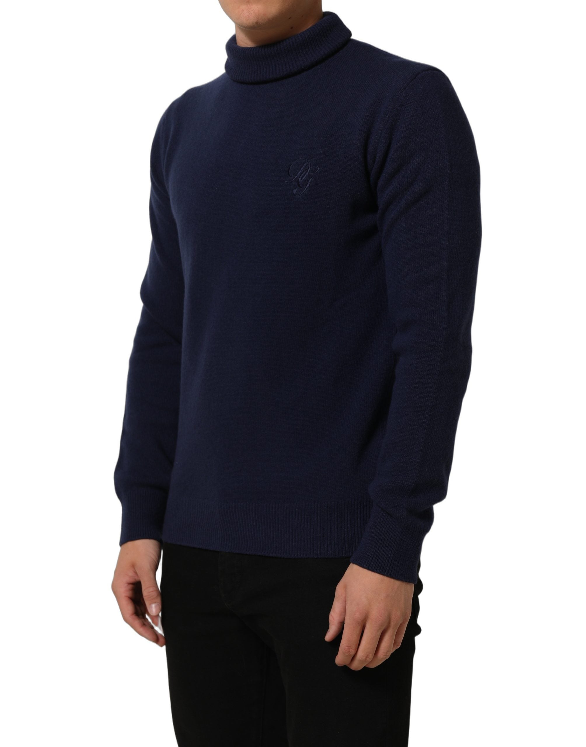 Wool and Cashmere Turtleneck Sweater — Navy