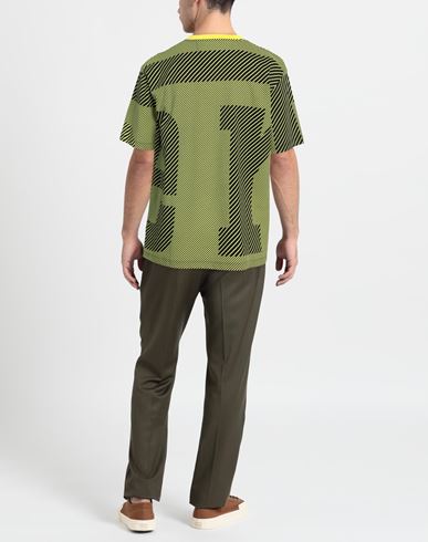Man T