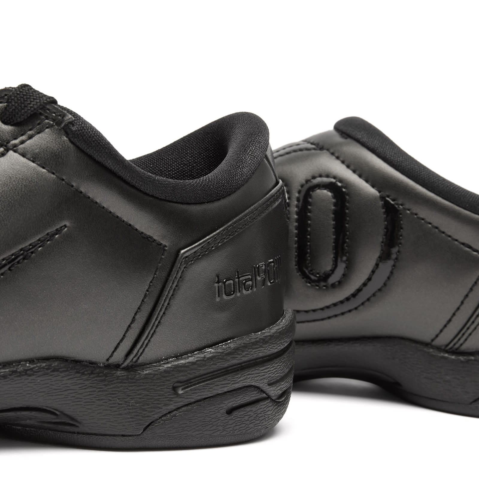 Women's T90 Mtlc W Sneaker Black//Anthracite