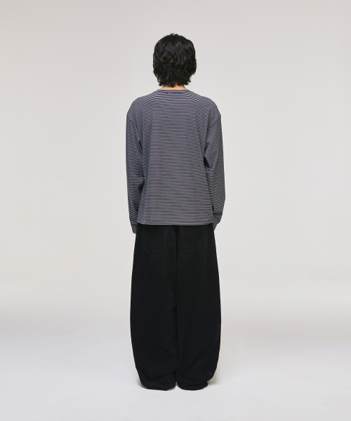 Wide Curved Dart Corduroy Pants