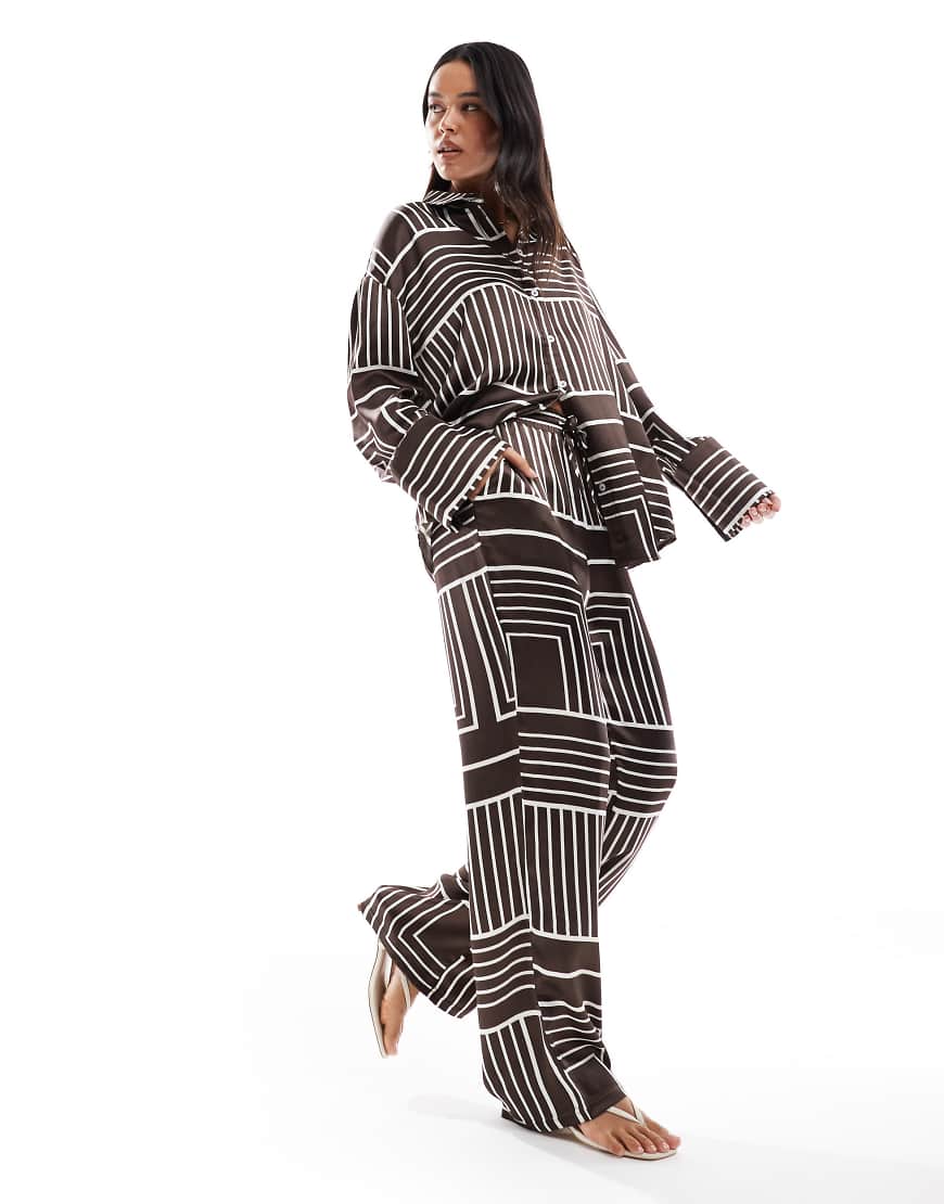 Satin wide leg trousers co-ord in brown tile print