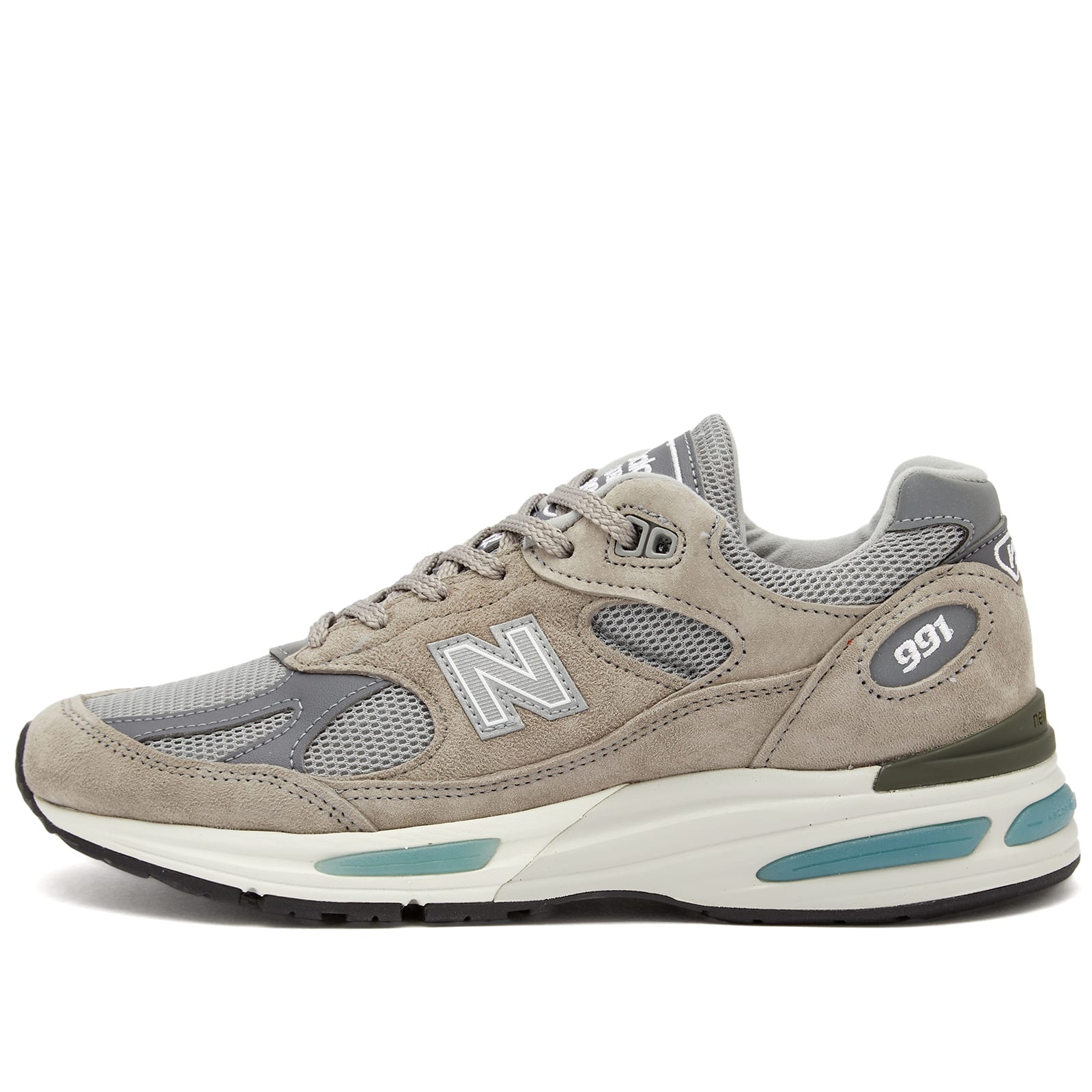 U991GL2 - Made in UK Sneakers in Grey