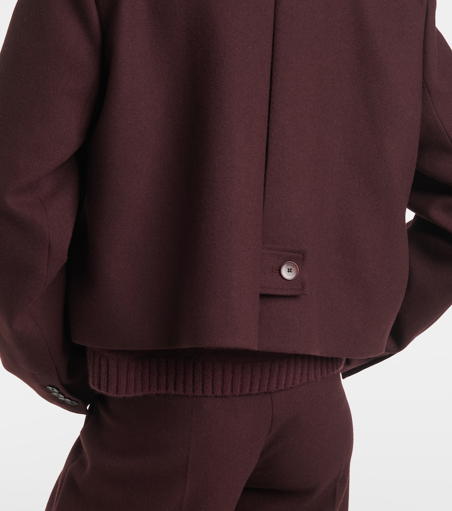 Cropped single-breasted wool jacket