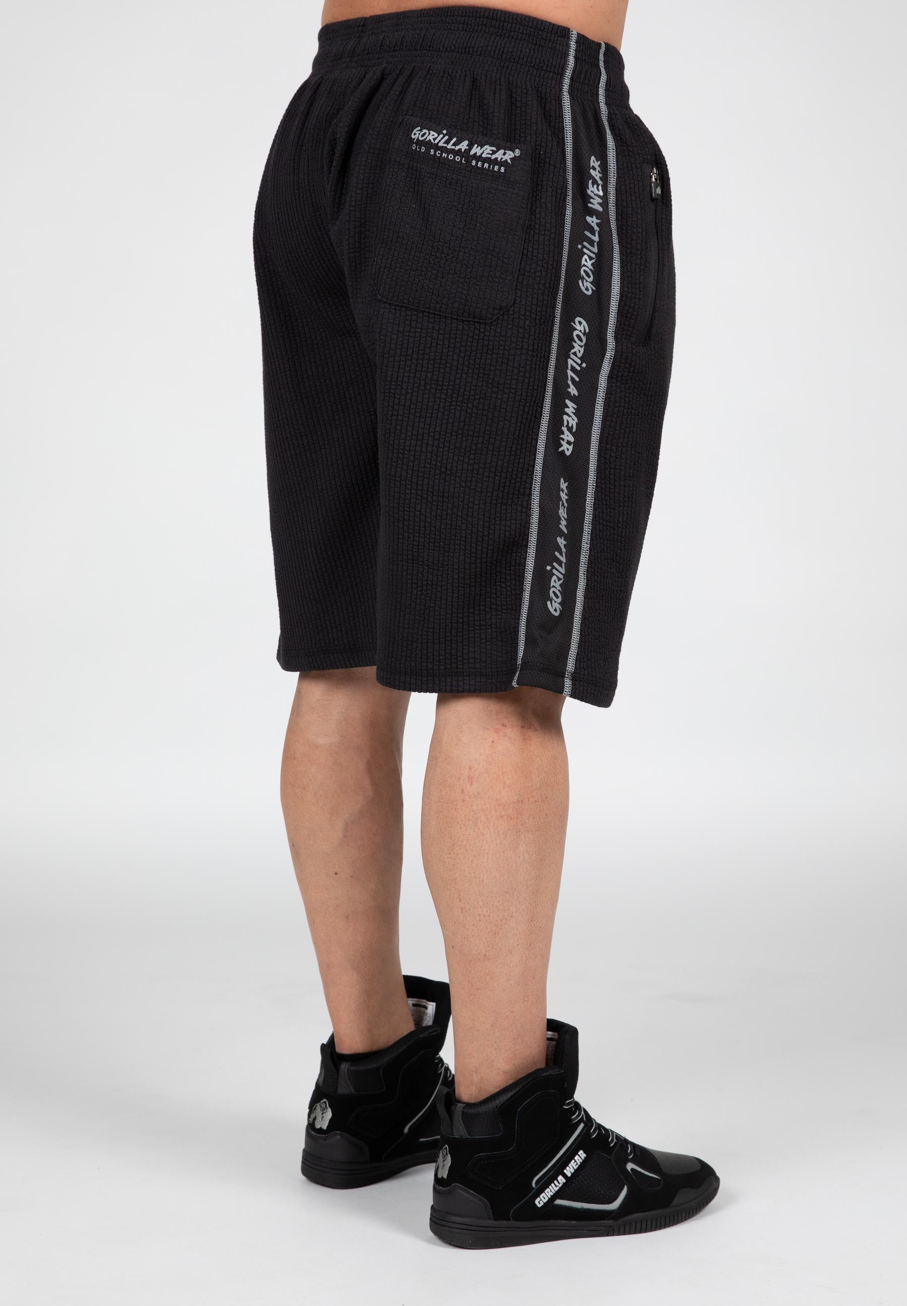 Buffalo Old School Shorts - Black/Gray