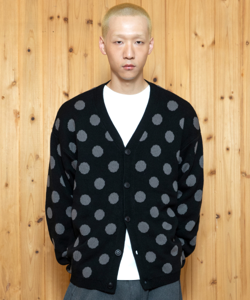XTK160 Dot V-Neck Knit Cardigan