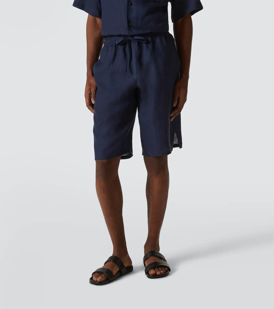 Linen Bermuda shorts