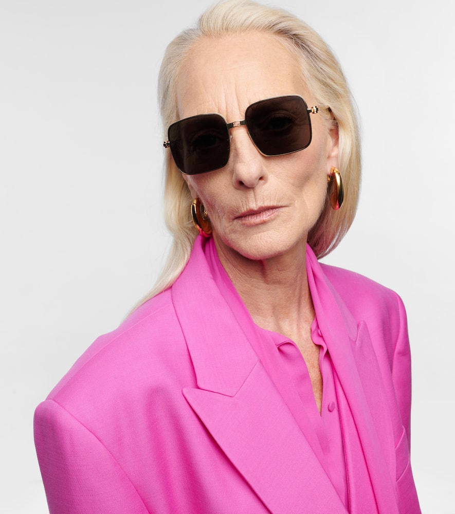 Oversized square sunglasses