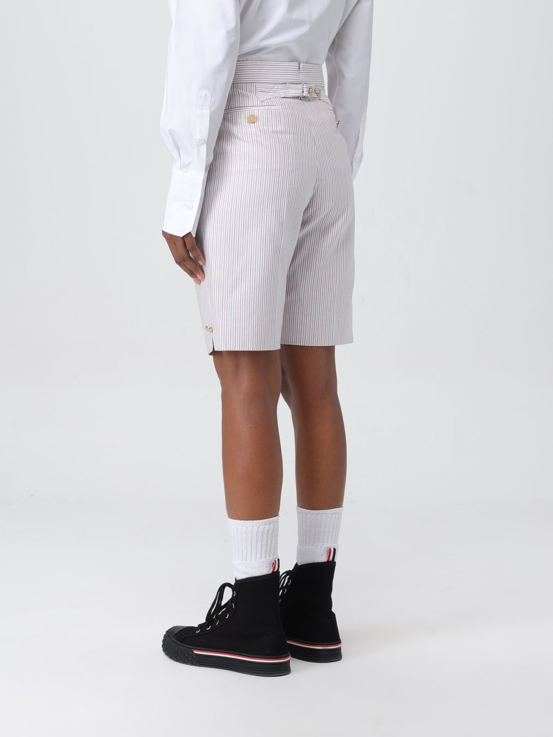 Short Woman color Red