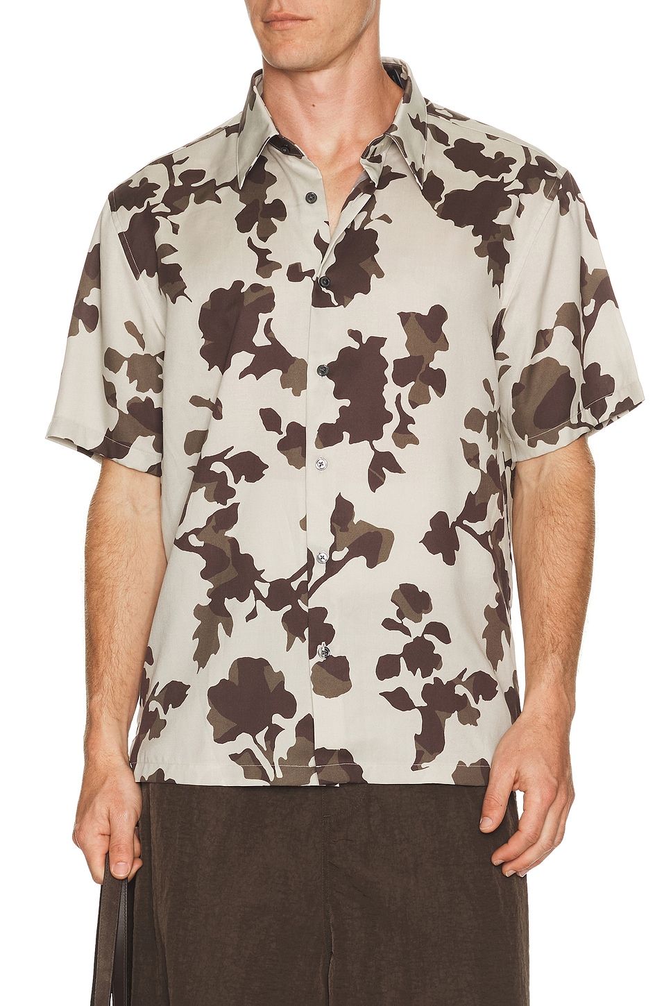 Theory Floral Lyocel Irving Shirt in Silver Cloud Multi - Grey. L also in M, S, XL/1X, XXL/2X