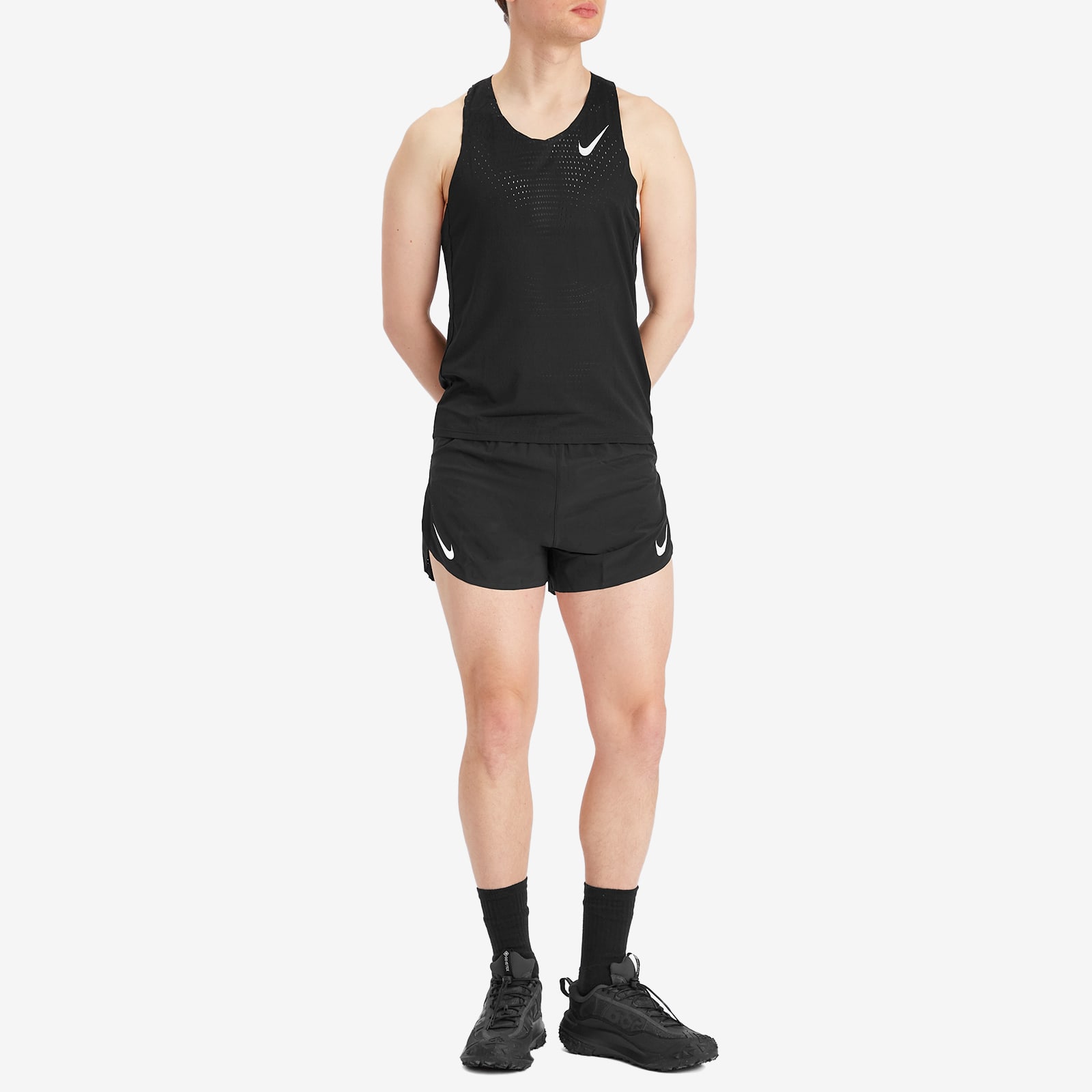 Men's Running Aeroswift Singlet in Black/Summit White