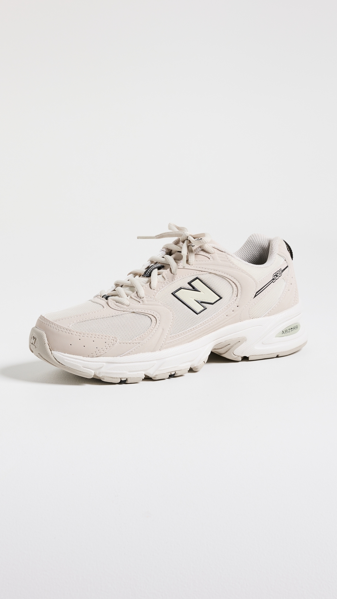 530 Unisex Sneakers Moonbeam / Sea Salt W