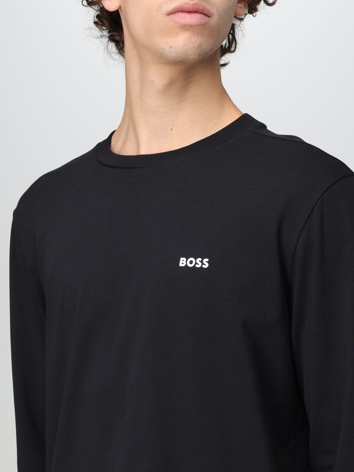 T-Shirt Men color Black