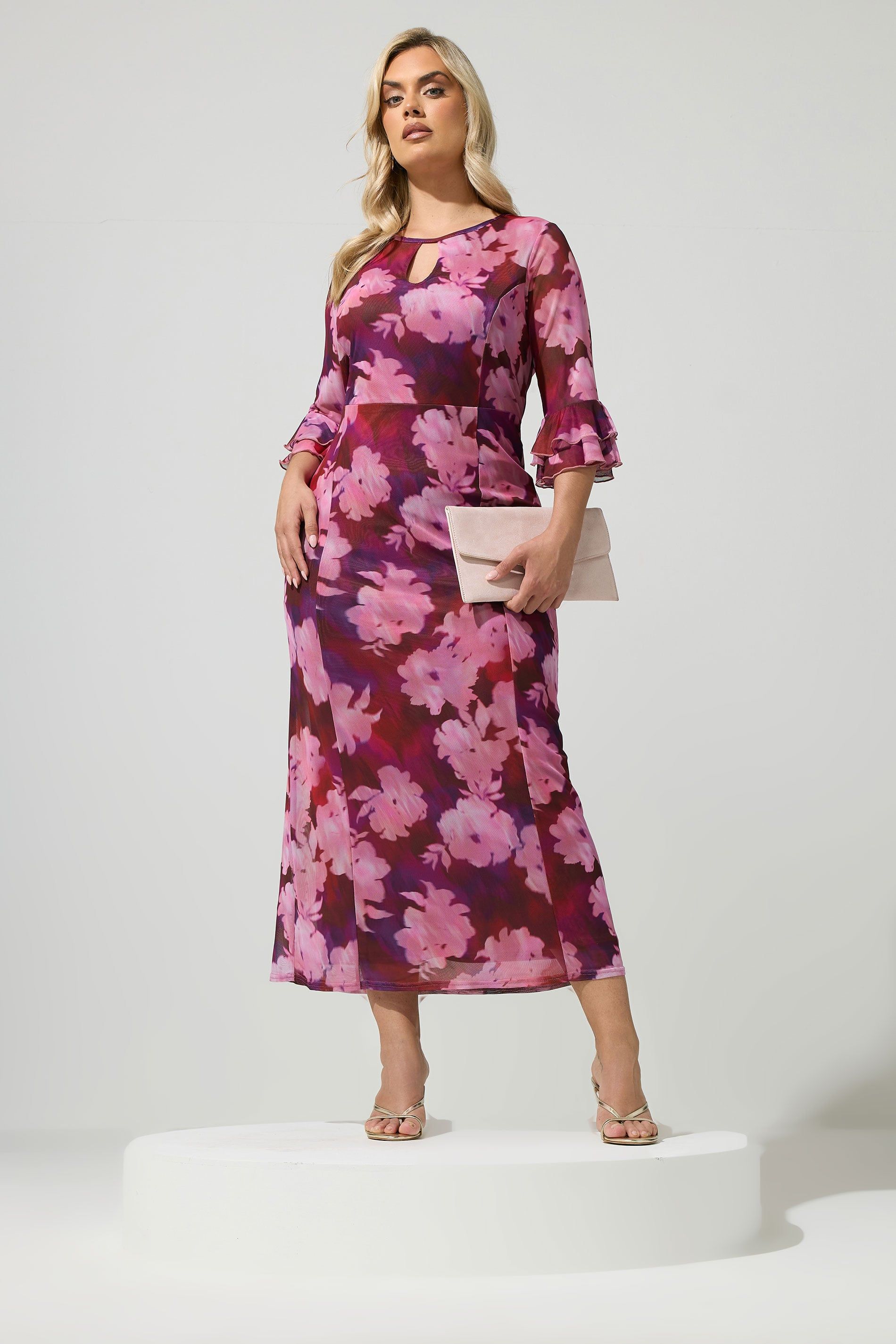 Yours Women's Keyhole Maxi Dress in Dark Red